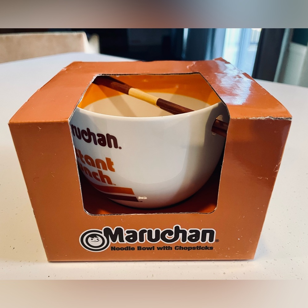 New Maruchan Ramen Noodle Bowl and 1 pair of Wooden Chopsticks